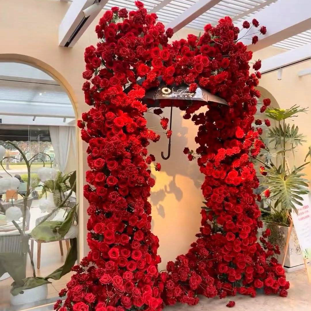 网红玫瑰花墙节日布置仿鲜花玫瑰瀑布新娘雨伞拍照打卡景区花海 