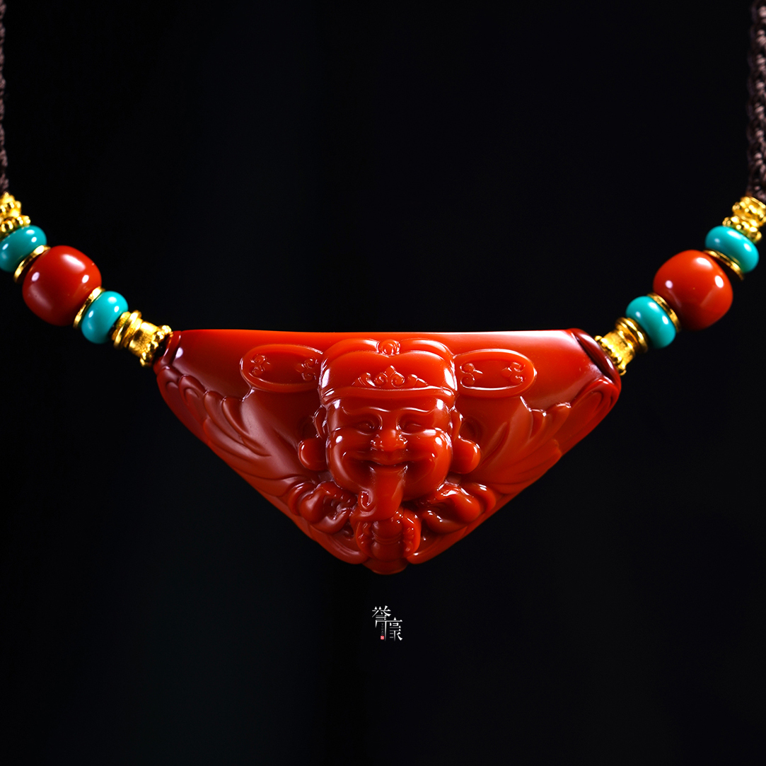 誉豪玉雕南红包浆元宝财神吊坠男女款