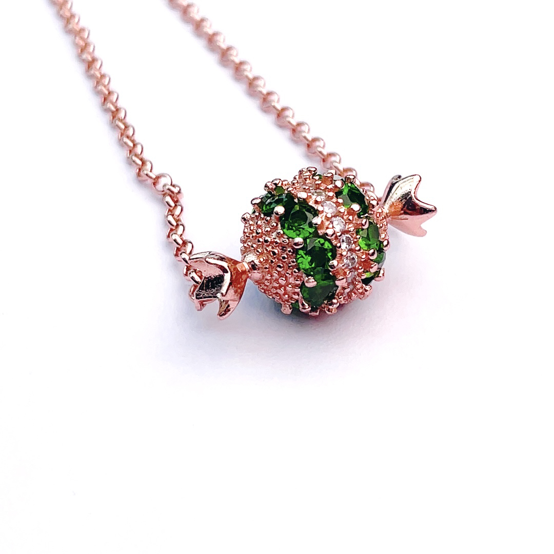 天然S925银镶透辉石圆筒吊坠