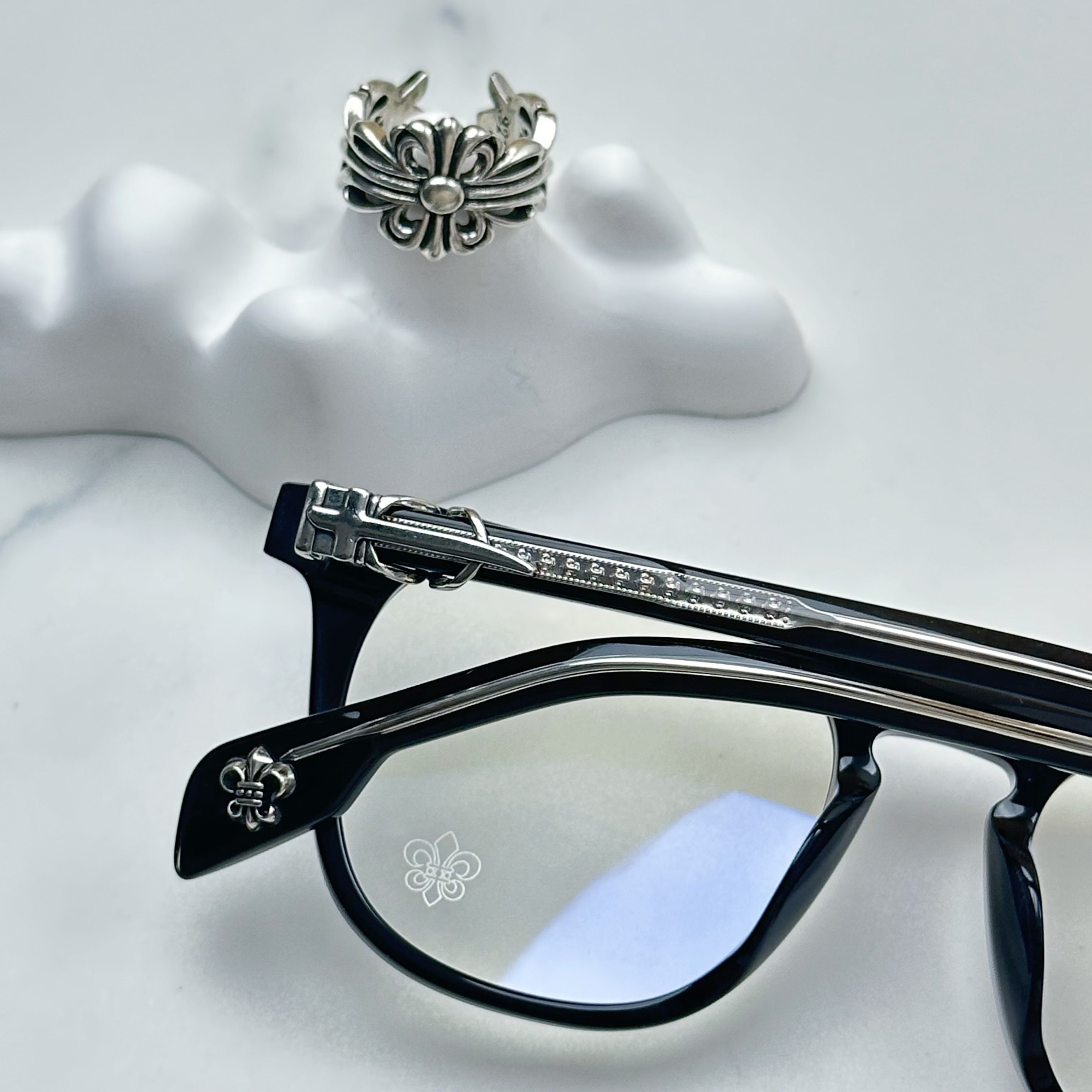 钛刀全框潮流斯文男眼镜架网红眉毛金属近视眼镜框可配度数男款