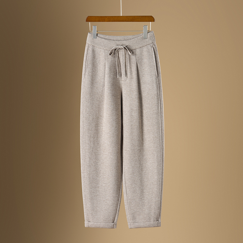 鄂尔多斯市100羊毛时尚宽松显瘦外穿加厚松紧腰女装秋冬休闲裤子