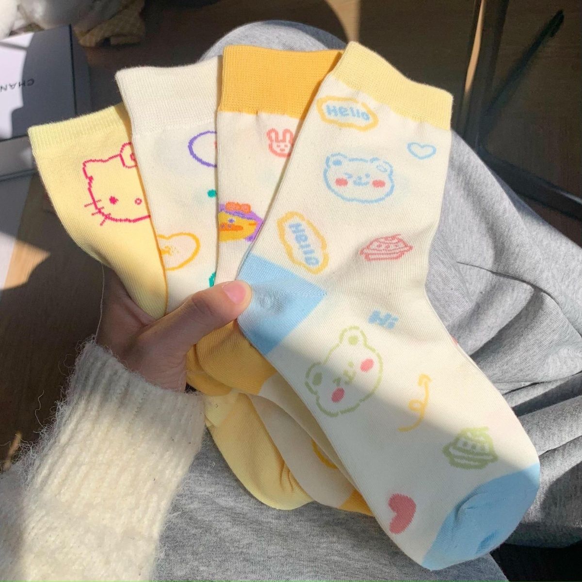 袜子韩版中筒薄款insJK少女日系春夏可爱卡通小熊提花KT