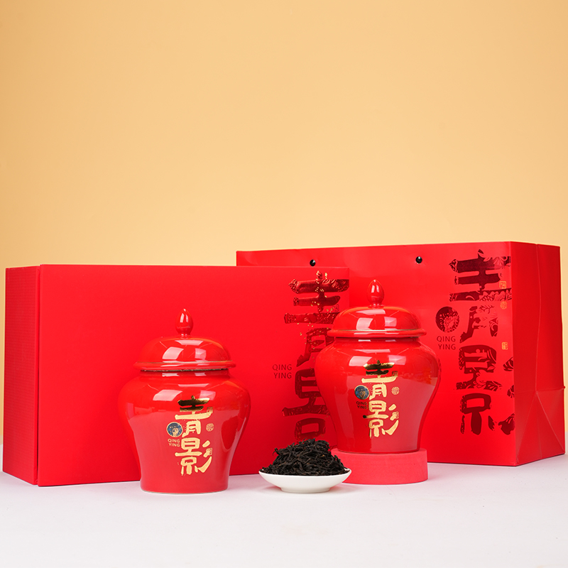 金骏眉红茶正宗武夷山浓香型特级红茶叶陶瓷罐礼盒装250g