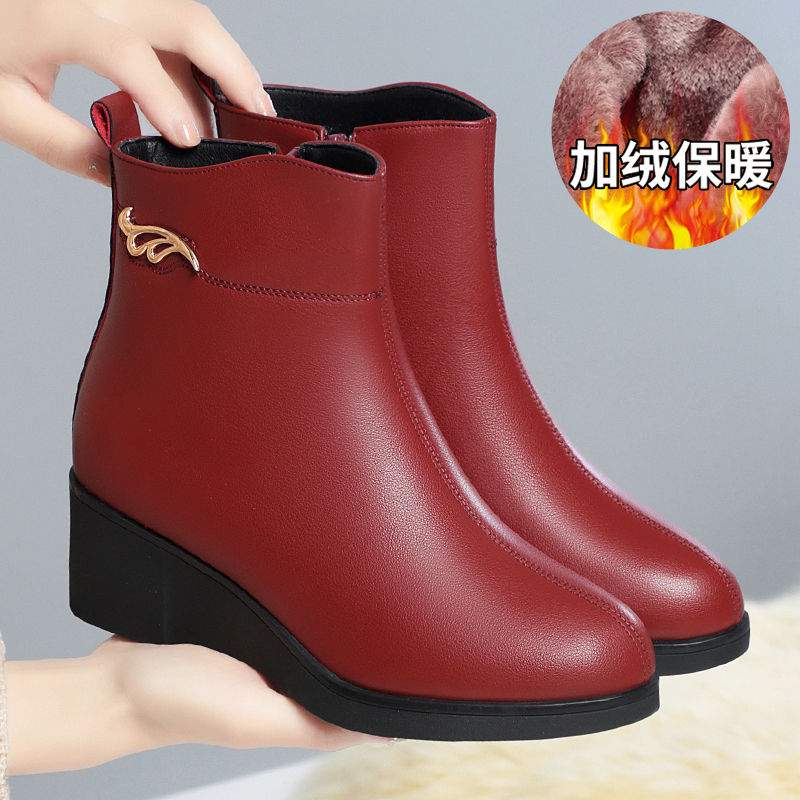 2024妈妈棉鞋红色皮棉鞋女款短靴防滑小短靴高级厚底小个子瘦瘦