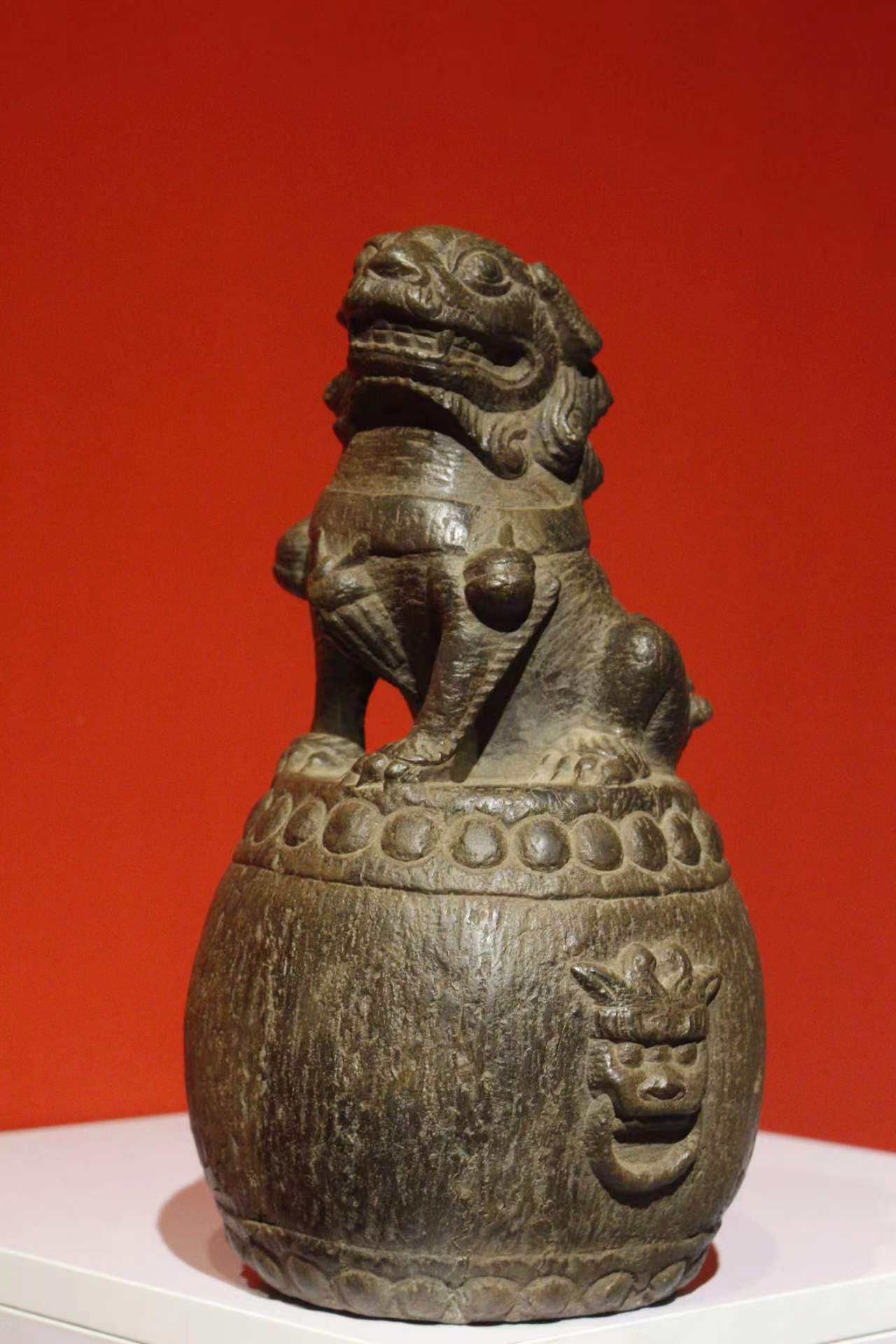 石雕 鼓上狮 瑞兽