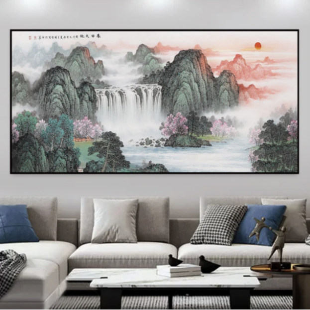 客厅沙发背景装饰藏画、三希堂木盒