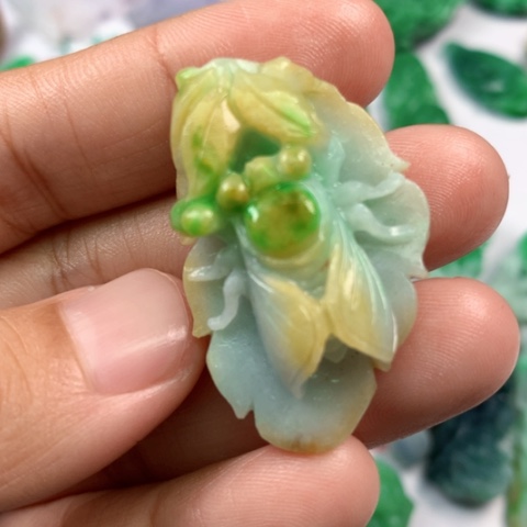 定制翡翠未镶嵌翡翠