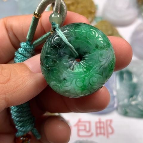 定制翡翠未镶嵌翡翠