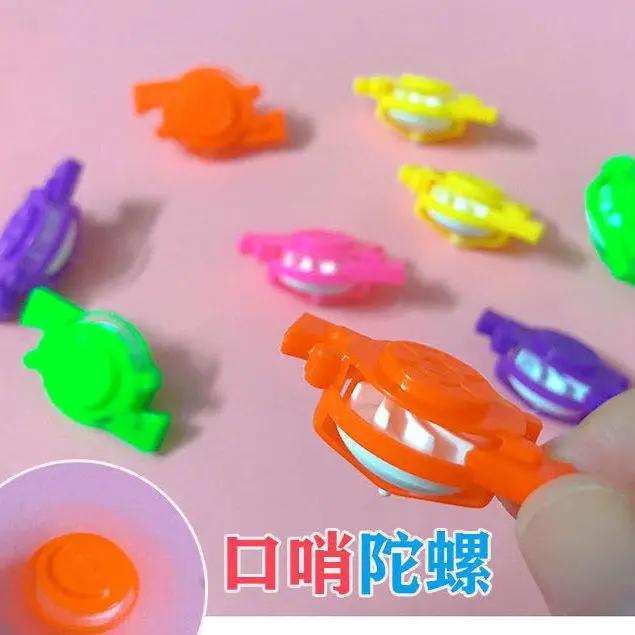 儿童新奇特口哨陀螺吹气旋转战地陀螺学生减压玩具学校地推