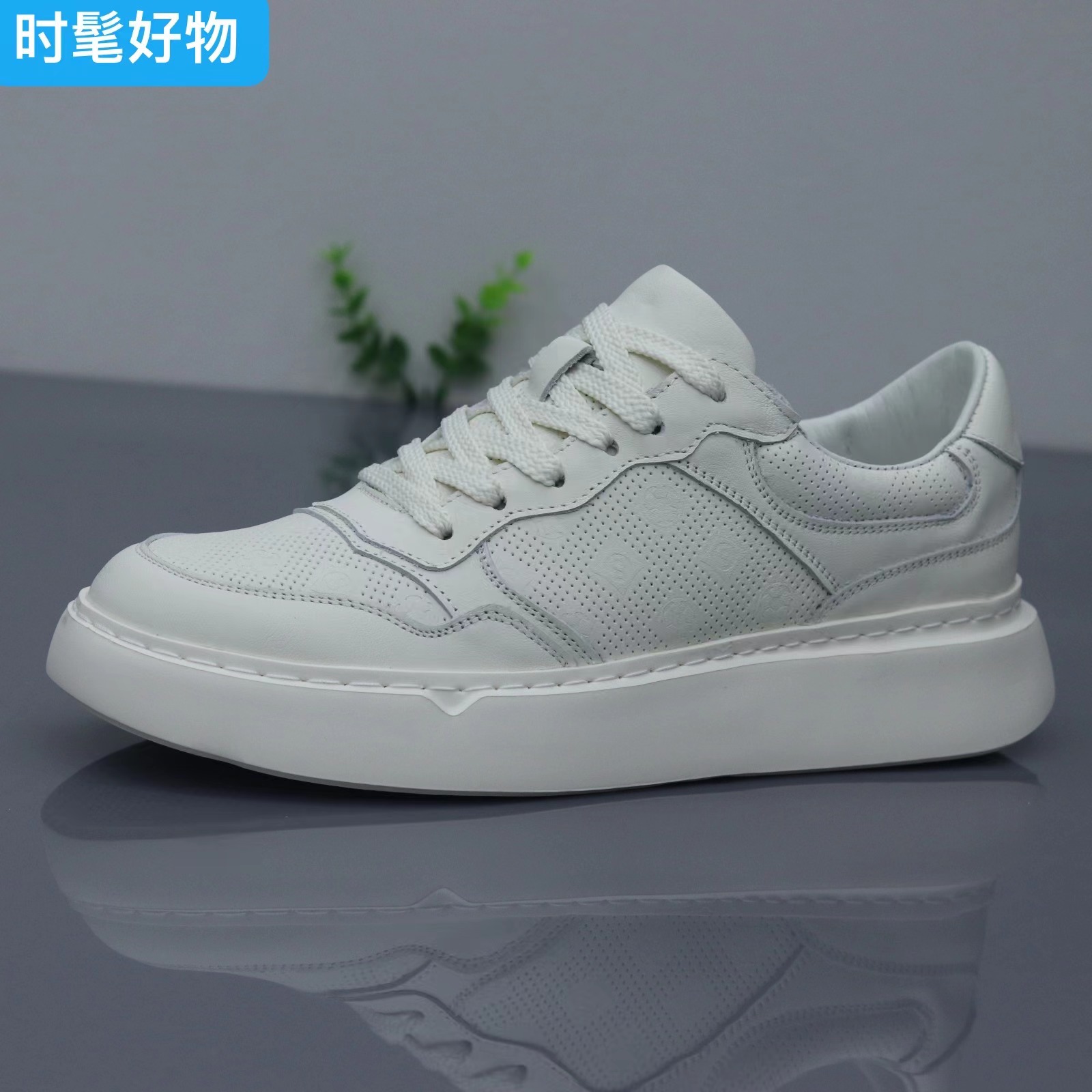 头层牛皮秋季百搭男款男生男式休闲透气男士小白鞋白色男鞋潮鞋