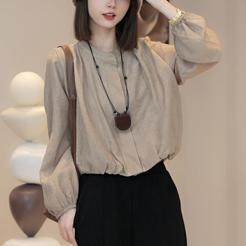 春季爆款时尚简约大气宽松遮肉衬衫设计感小众减龄遮肉显瘦短外套