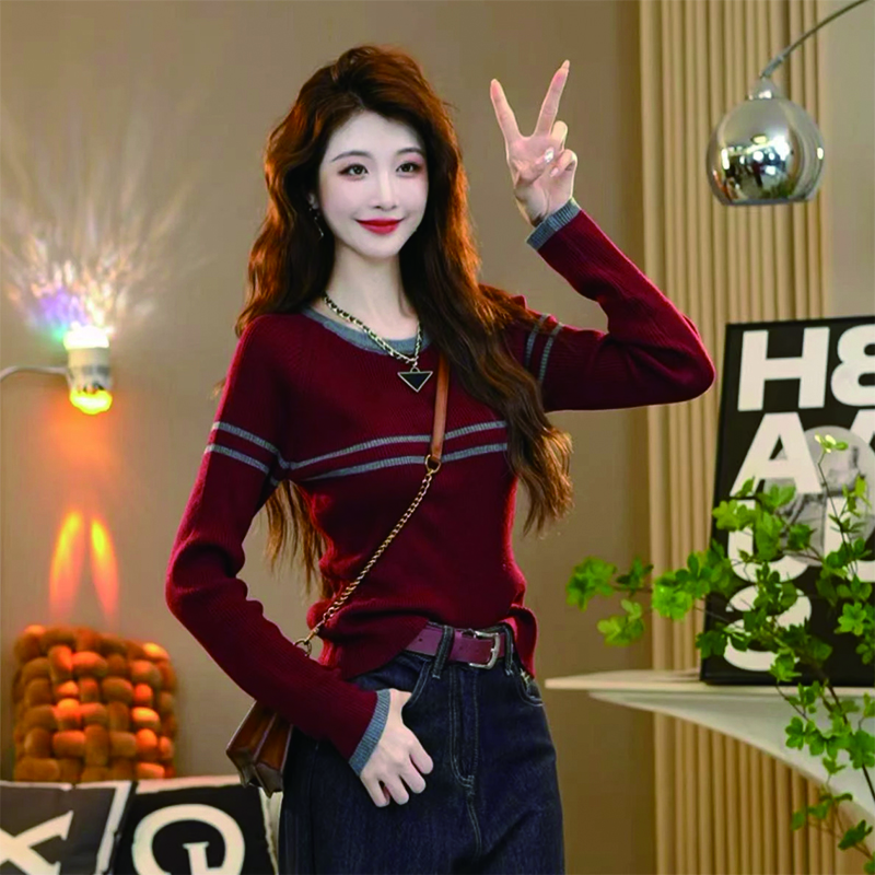 安可拉红色针织衫秋装女款2024年新款洋气内搭打底衫圆领毛衣上衣