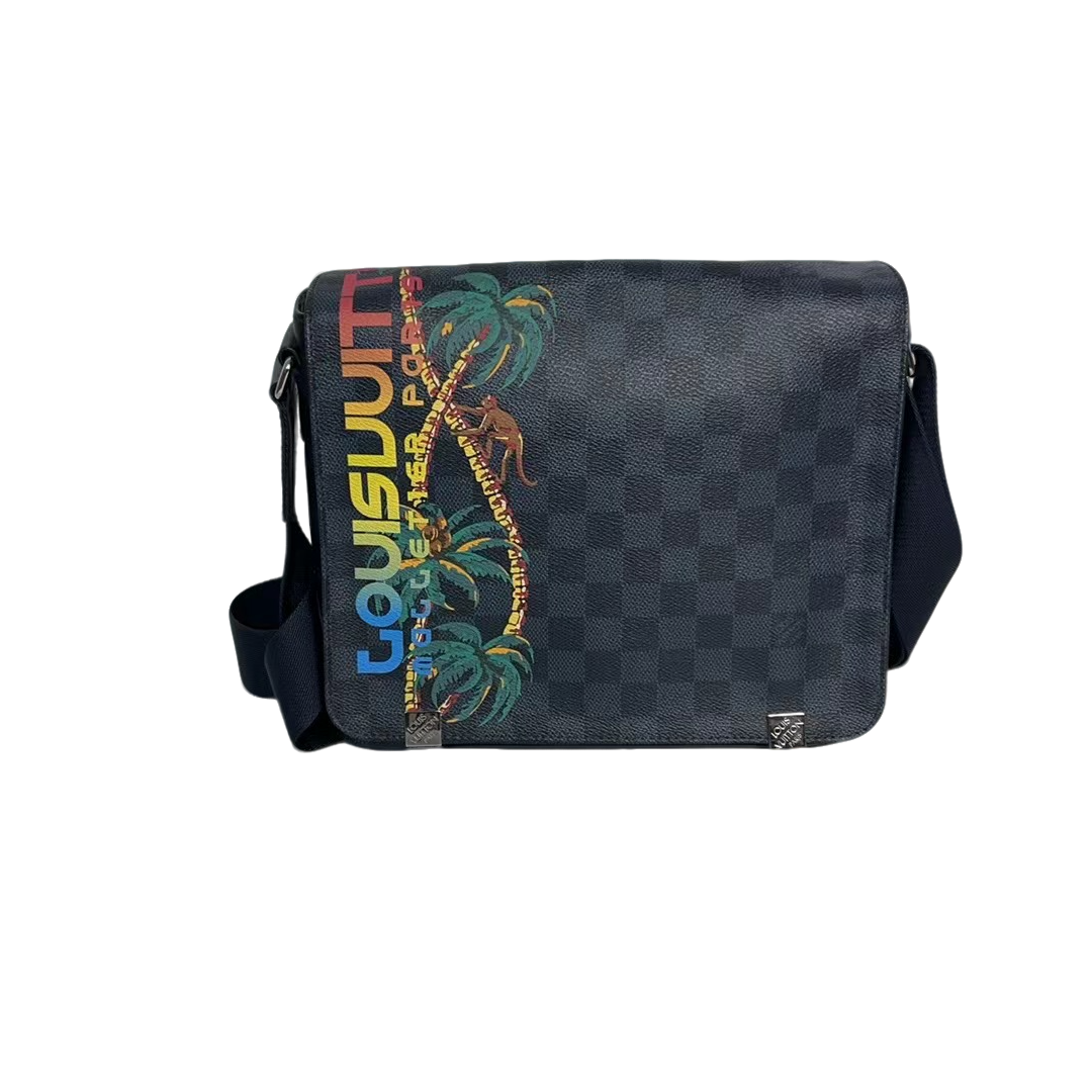 95新 LouisVuitton/路易威登 ///LV限量棋盘格翻盖邮差包（966600）