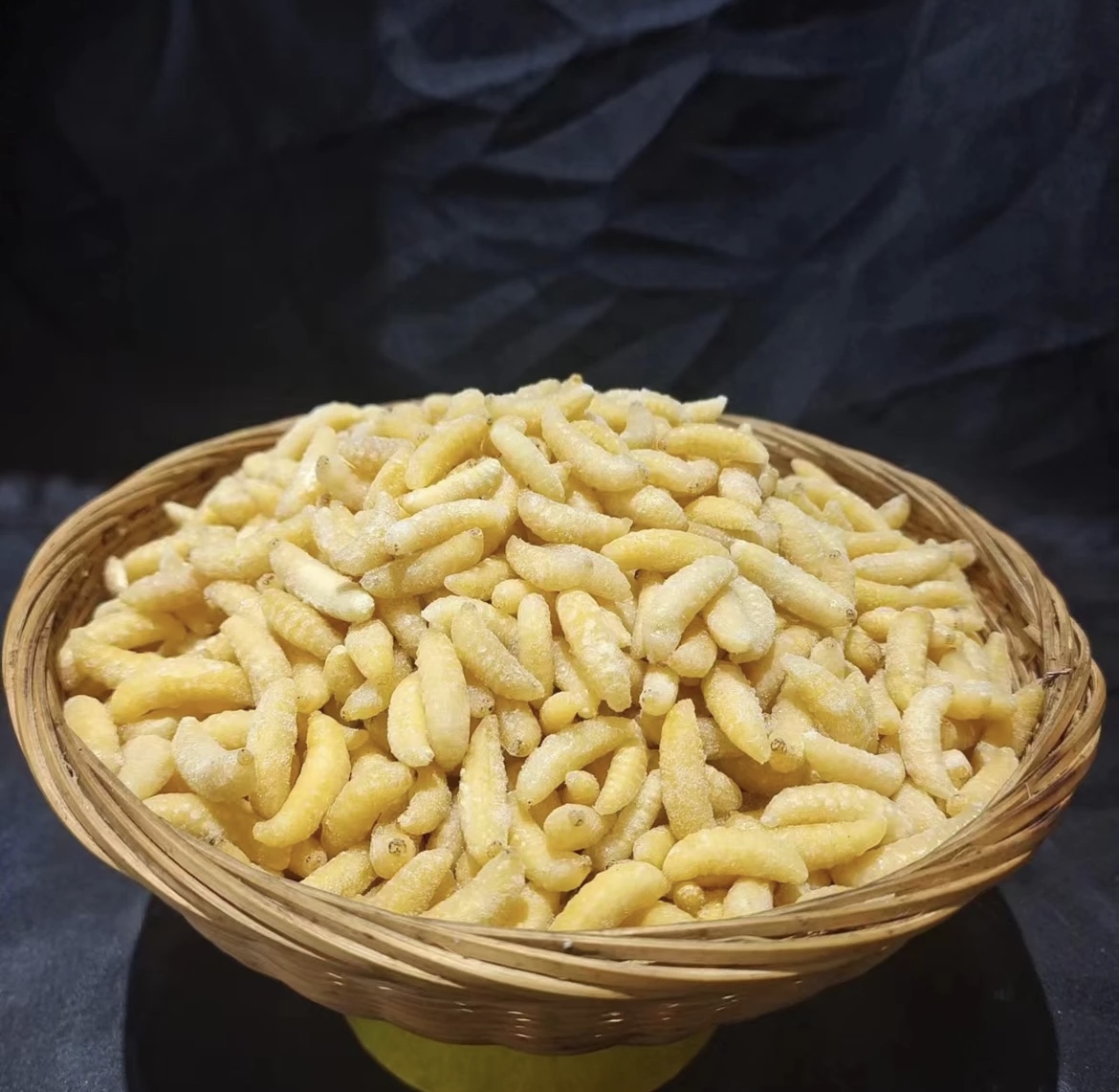 一等鲜活黄脚树蜂冰冻蜂蛹七里葫芦蜂马蜂窝【小个头】