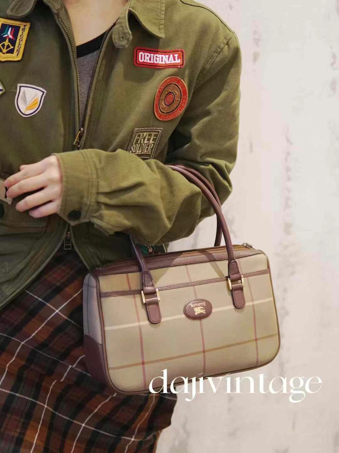 95新 BURBERRY/博柏利 大吉中古/Burberry博柏利变色龙系列手提包