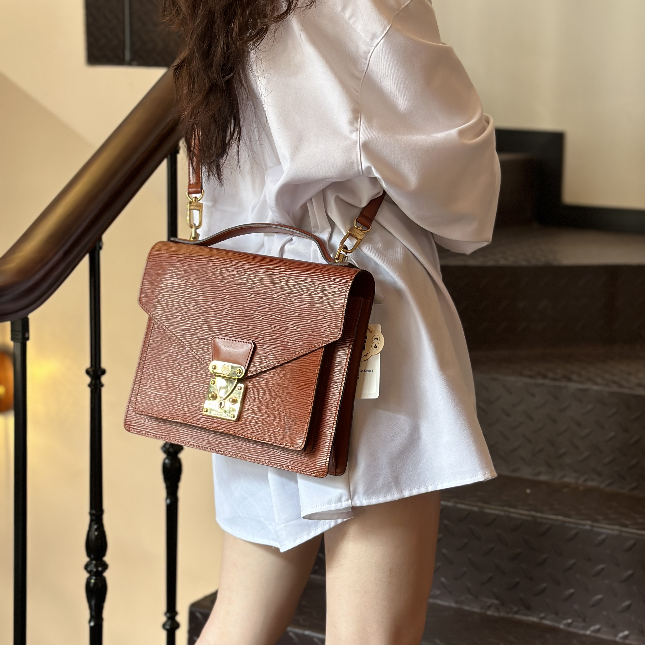 95新 LouisVuitton/路易威登 大吉中古3/lv水波纹蒙梭斜挎包