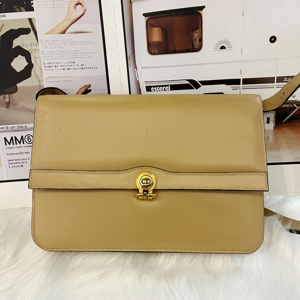 大吉中古/DIOR迪奥奶茶金扣斜挎包