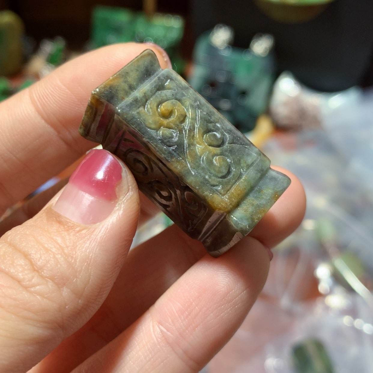 【闪购商品】翡翠颈饰未镶嵌