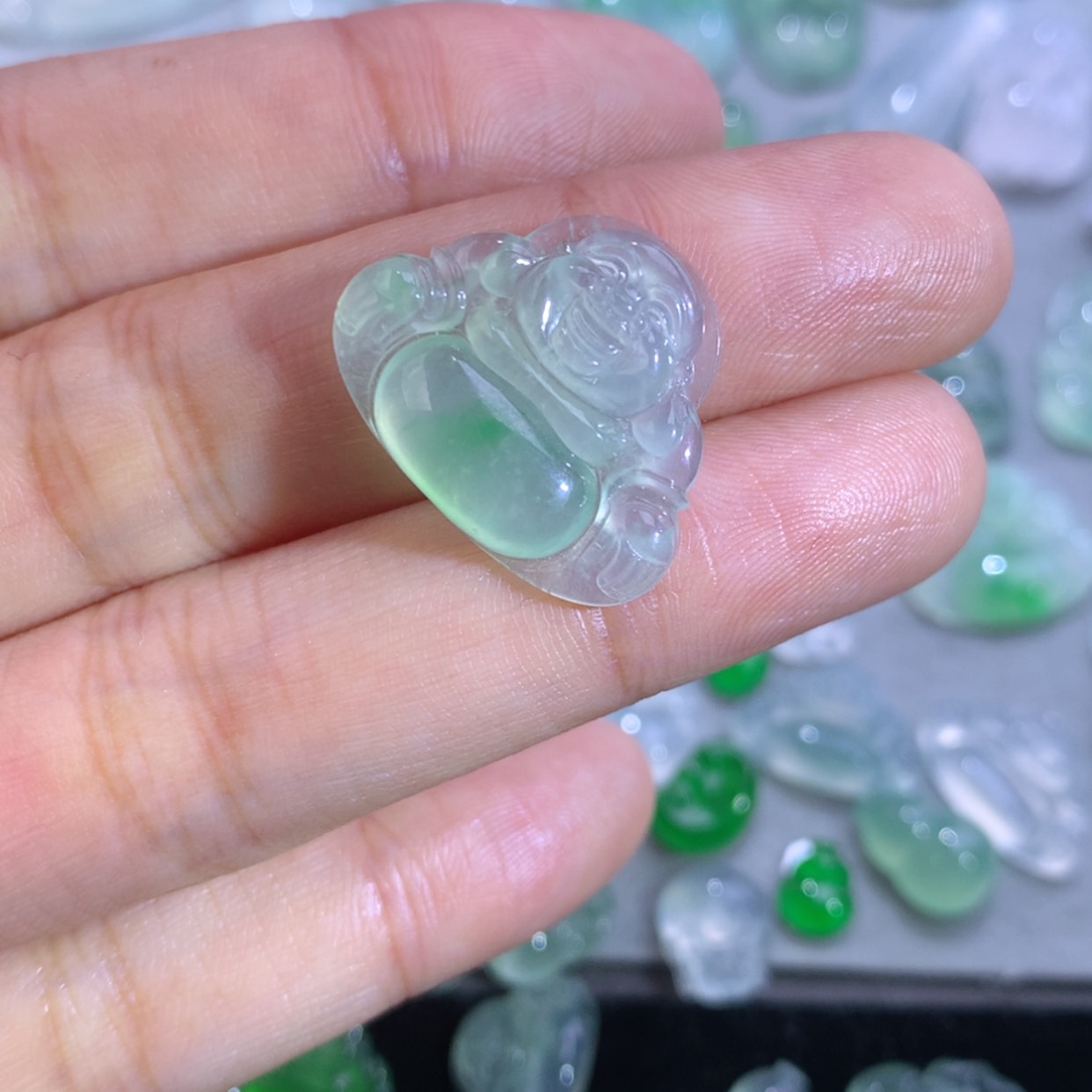 【闪购商品】翡翠挂件未镶嵌阿*