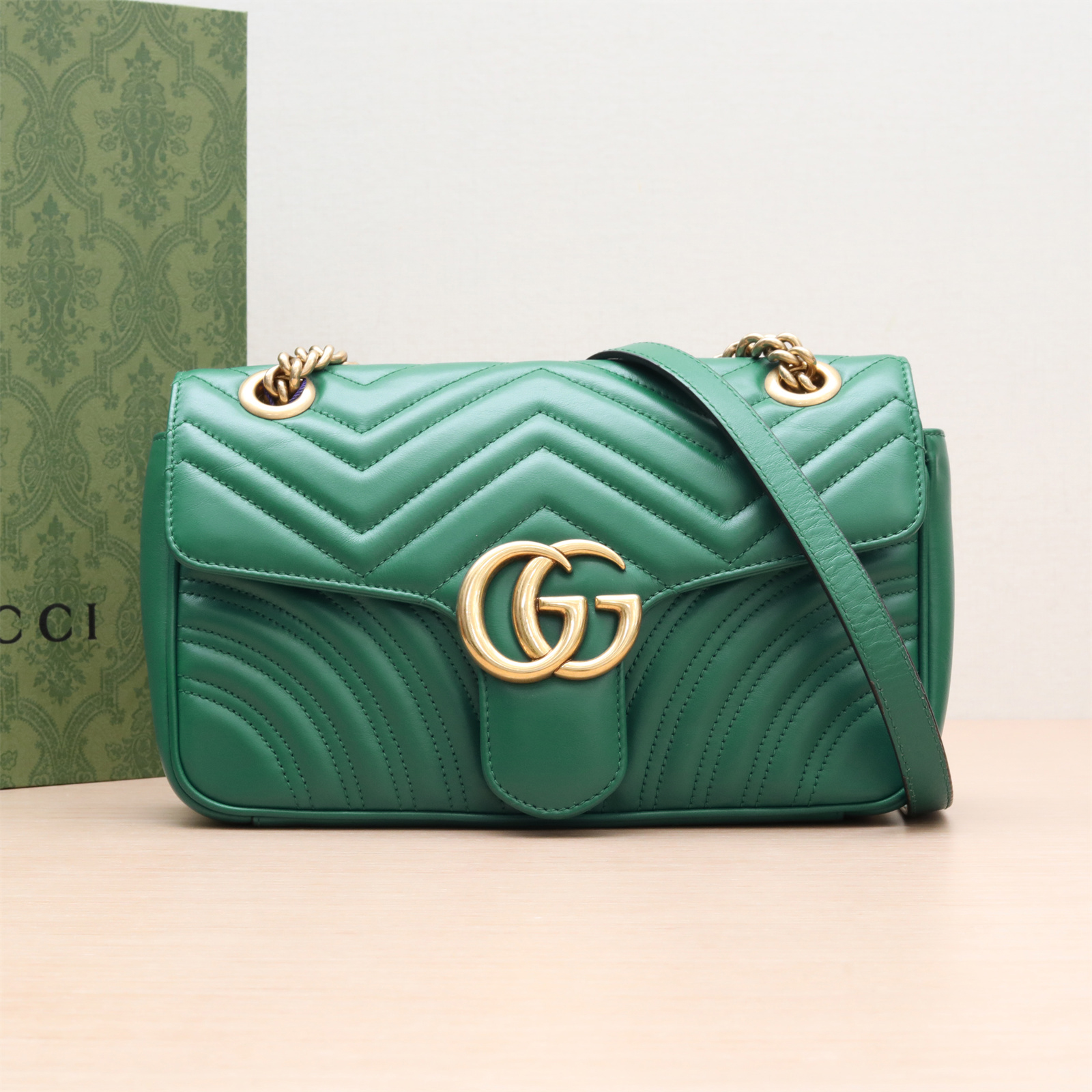 99新 GUCCI/古驰 Marmont 肩背包 小号 26 绿色 P233500505