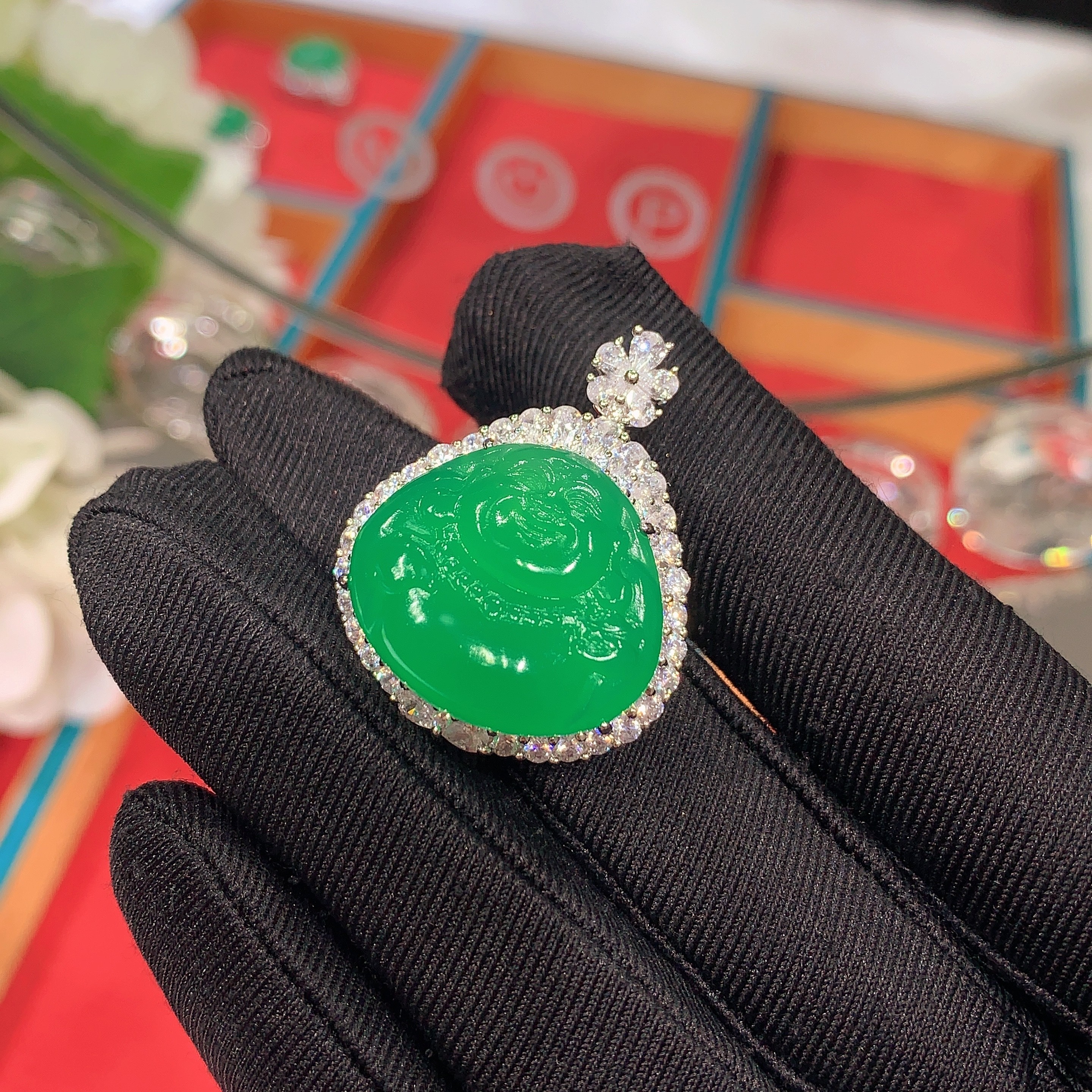 天然小众玉石Q版弥勒佛小挂件S925银镶嵌冰阳绿玉髓新款佛公吊坠