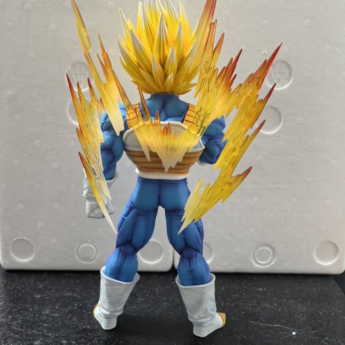 七龙珠CS雕像贝吉塔手办魔贝悟空动漫场景摆件