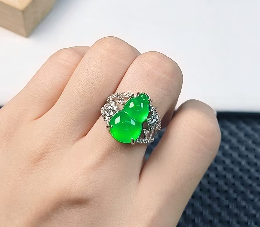 （聚宝严选）B28绿葫芦F戒指精美气质时尚百搭妈妈款