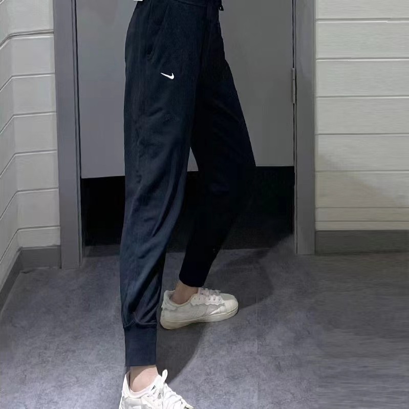  （断码清仓）NIKE/耐克女子运动健身训练透气收口长裤（两色可选）