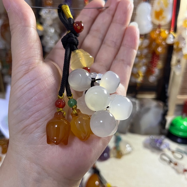 玉髓玛瑙平安果平安连连升级款房门汽车钥匙扣