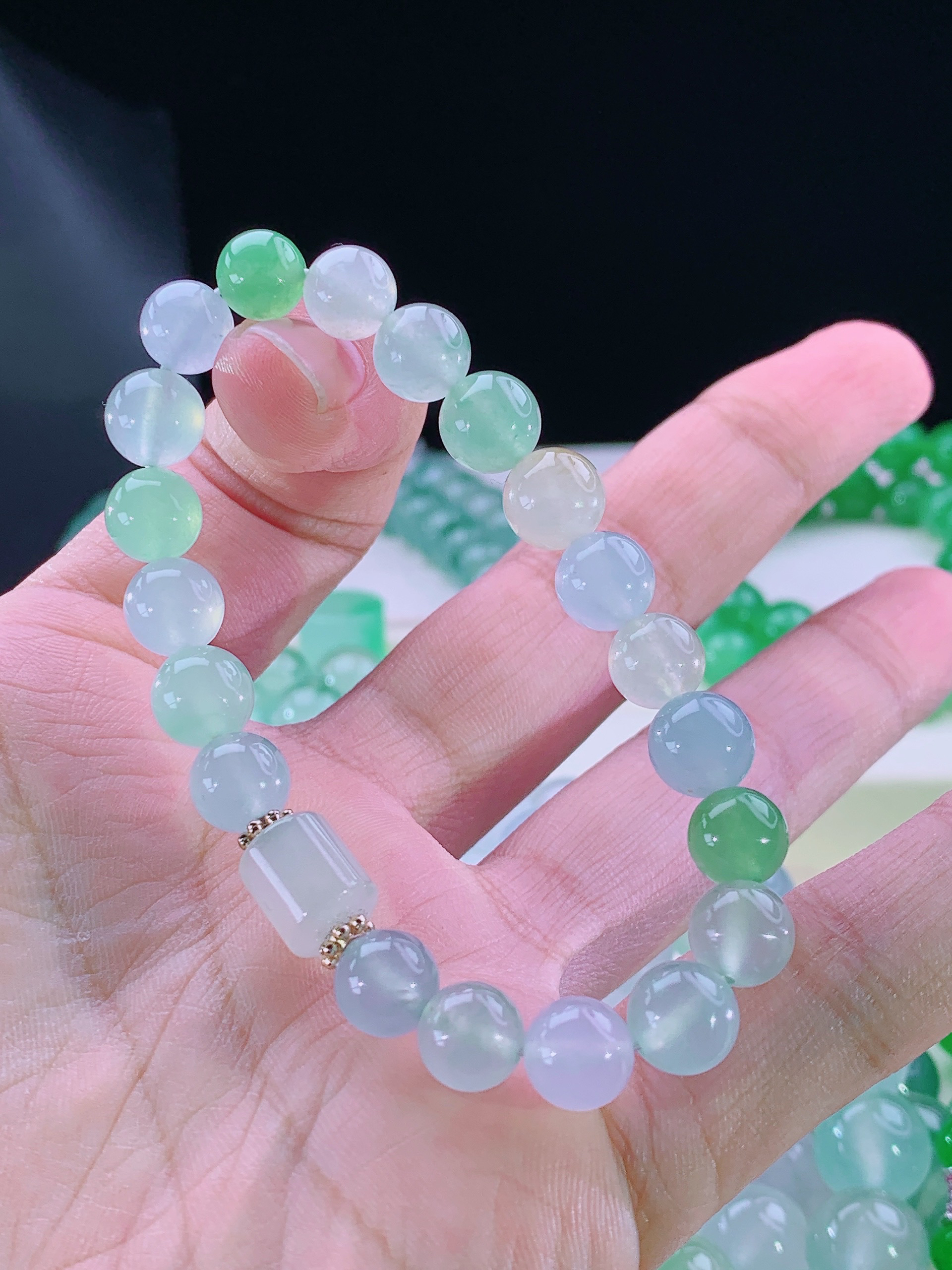 收藏级臻品天然缅甸A货翡翠多宝手串