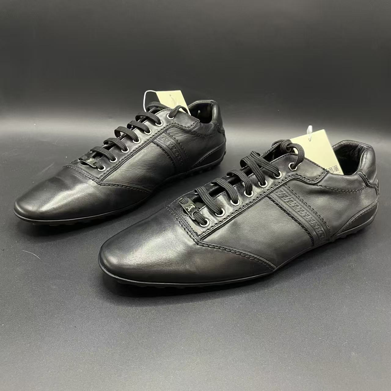 95新 LouisVuitton/路易威登 【聚星好物】男士黑板鞋41.5码 los086