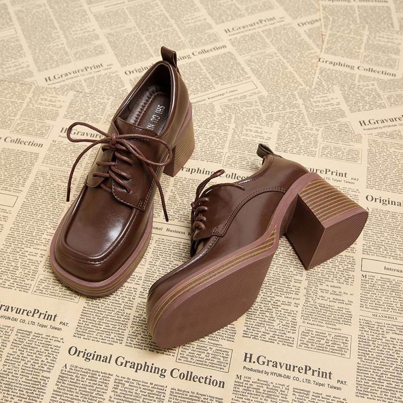 复古秋冬款高跟小皮鞋2024新款英伦风秋季女鞋粗跟配裙子乐福单鞋