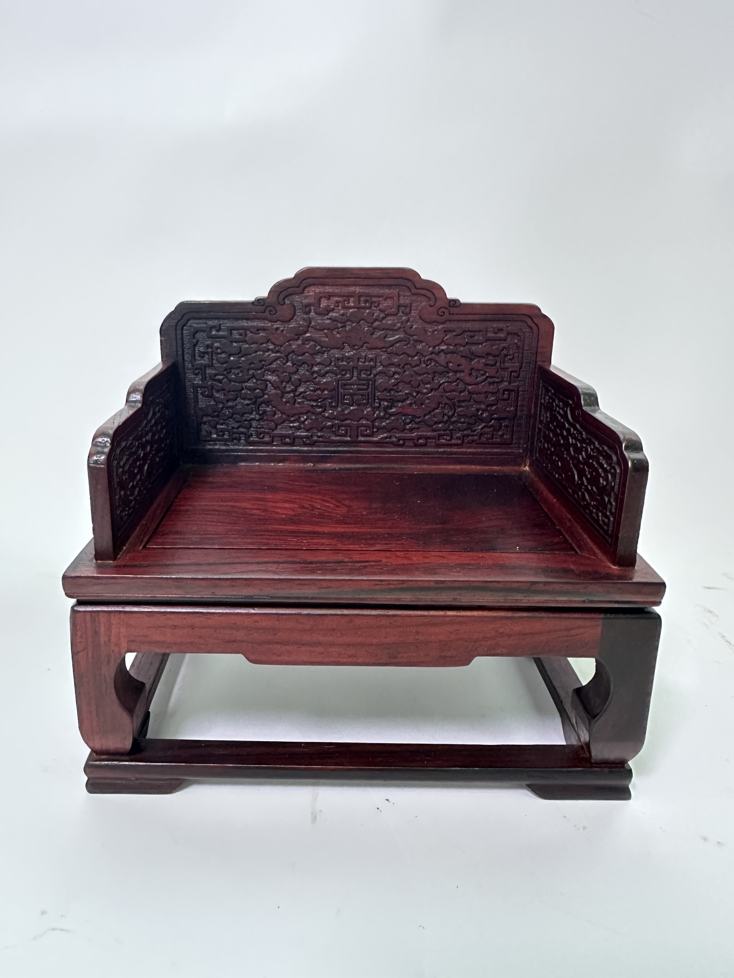 红酸枝微凹黄檀小宝座长13宽9高12