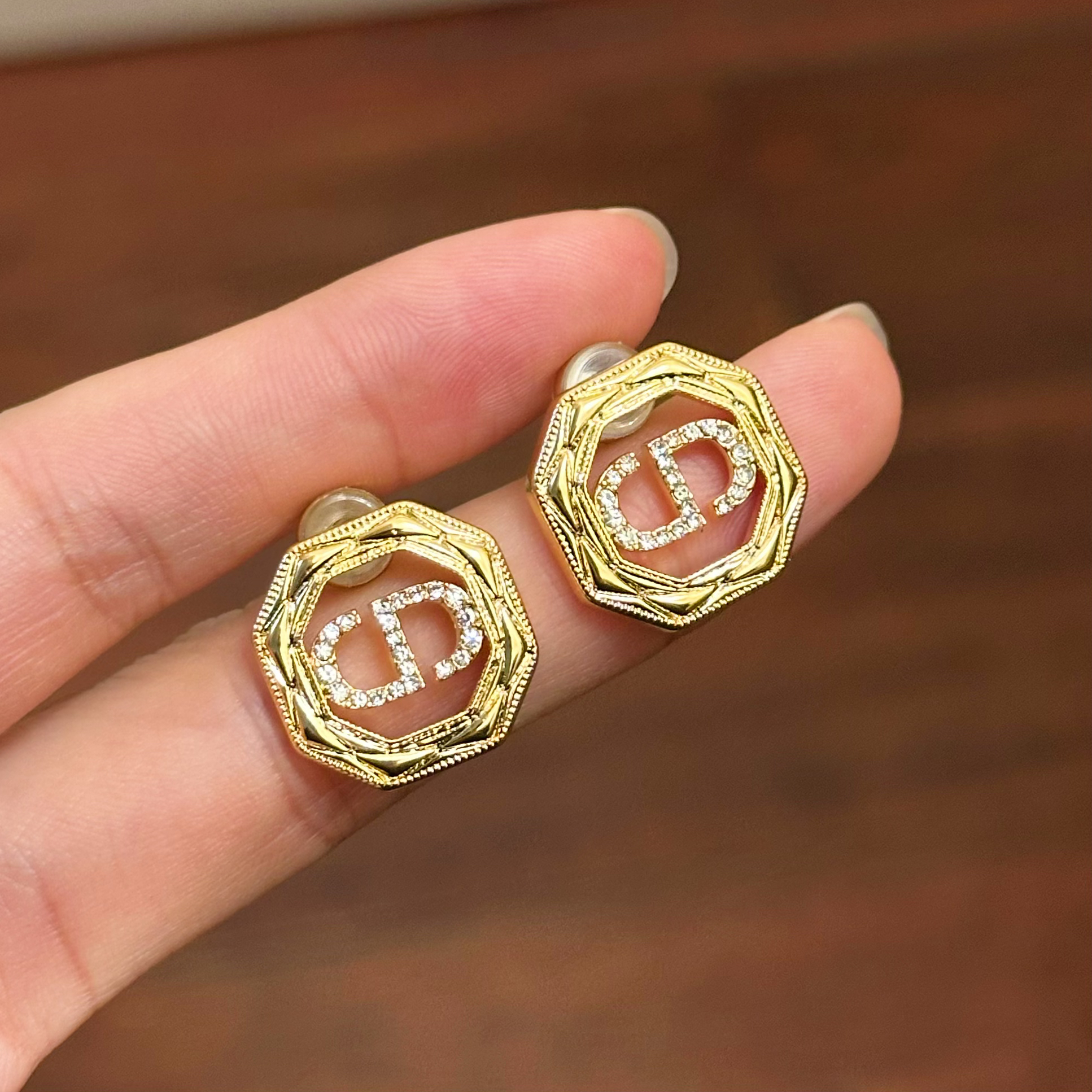 铜合金合成锆石耳饰 E0387轻奢简约欧美精致素款百搭小香风