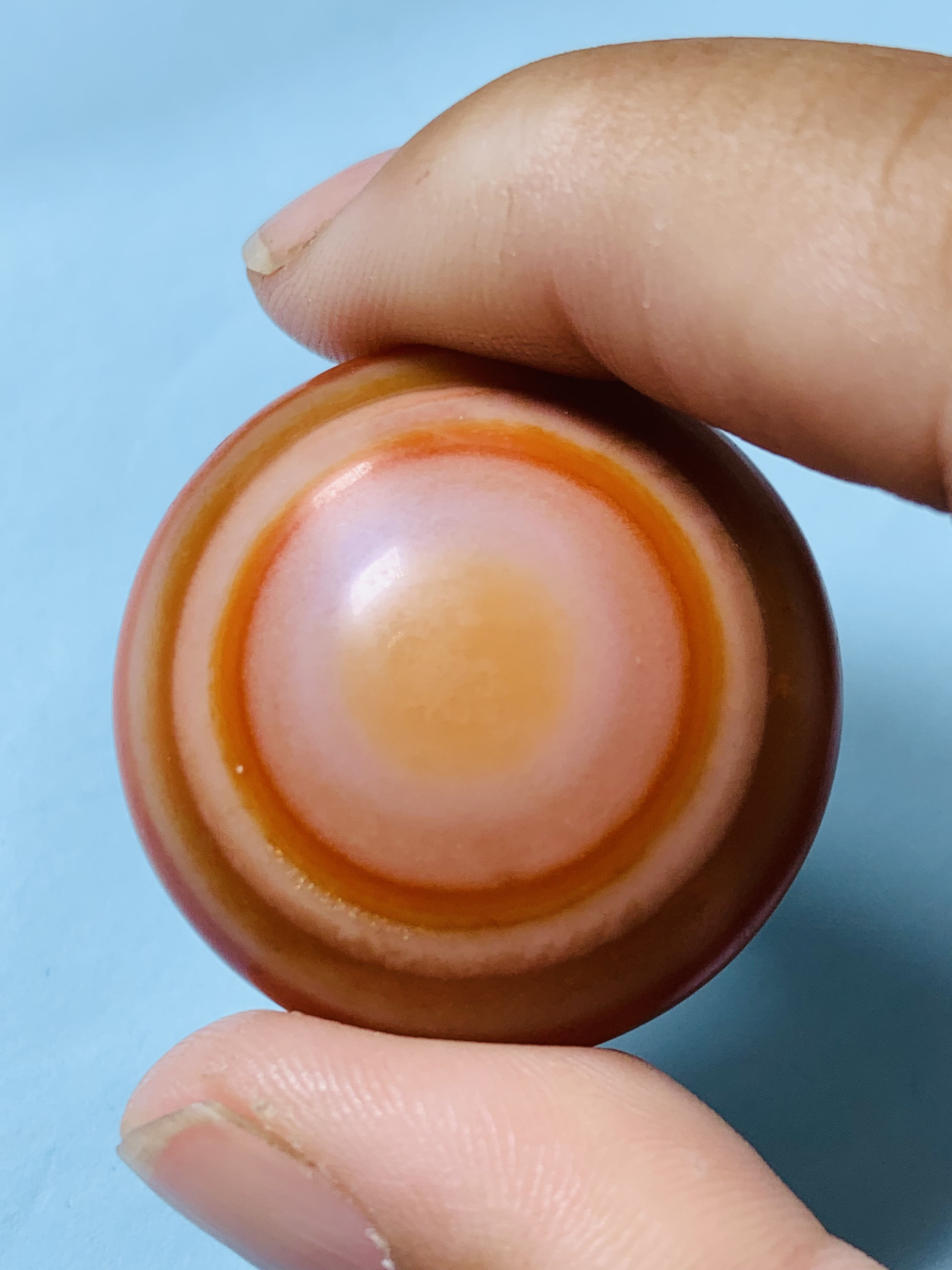 天然玛瑙正眼养眼板珠