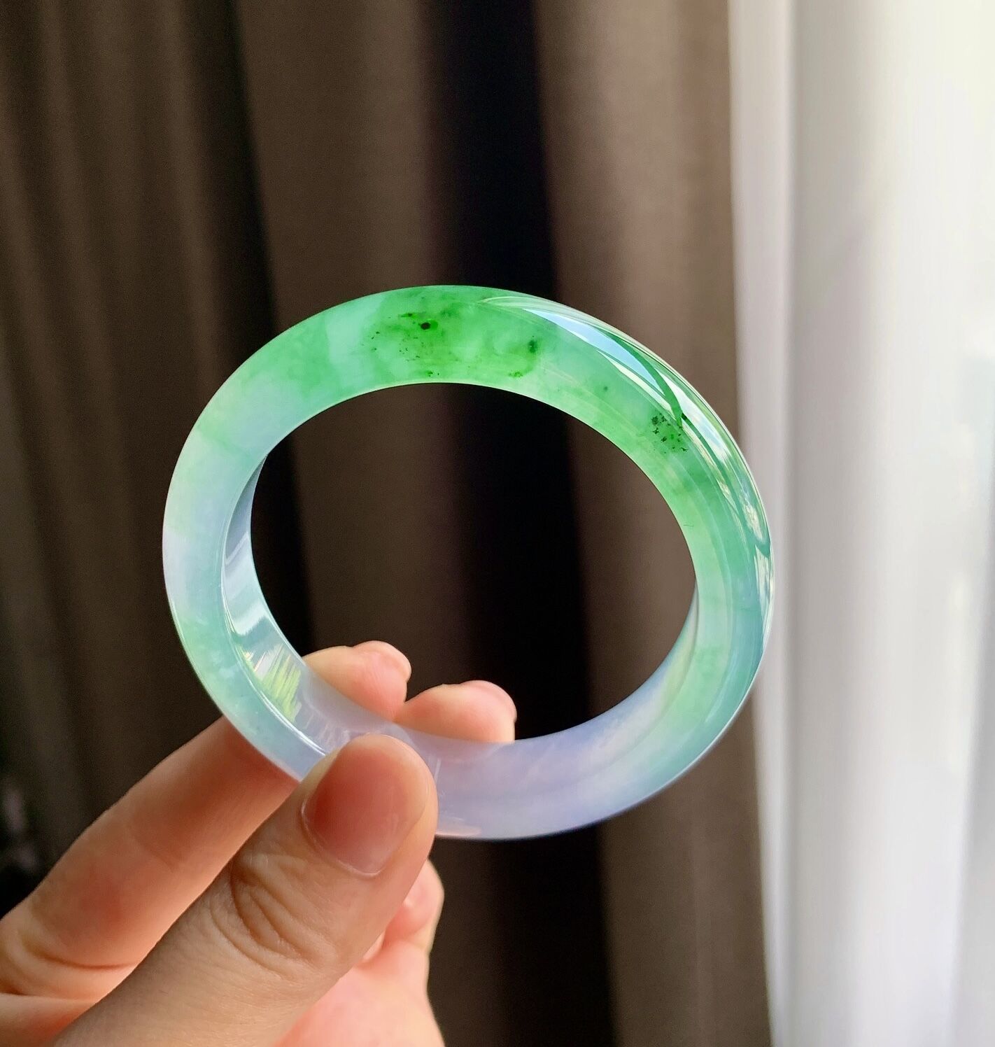 天然缅甸A货翡翠 高品质冰种春彩正圈手镯 圈口55mm