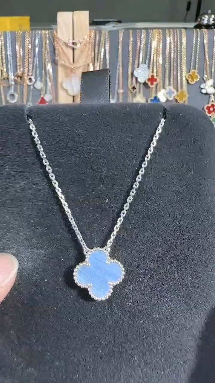 【闪购商品】玛瑙/玉髓项链18K金镶嵌k白