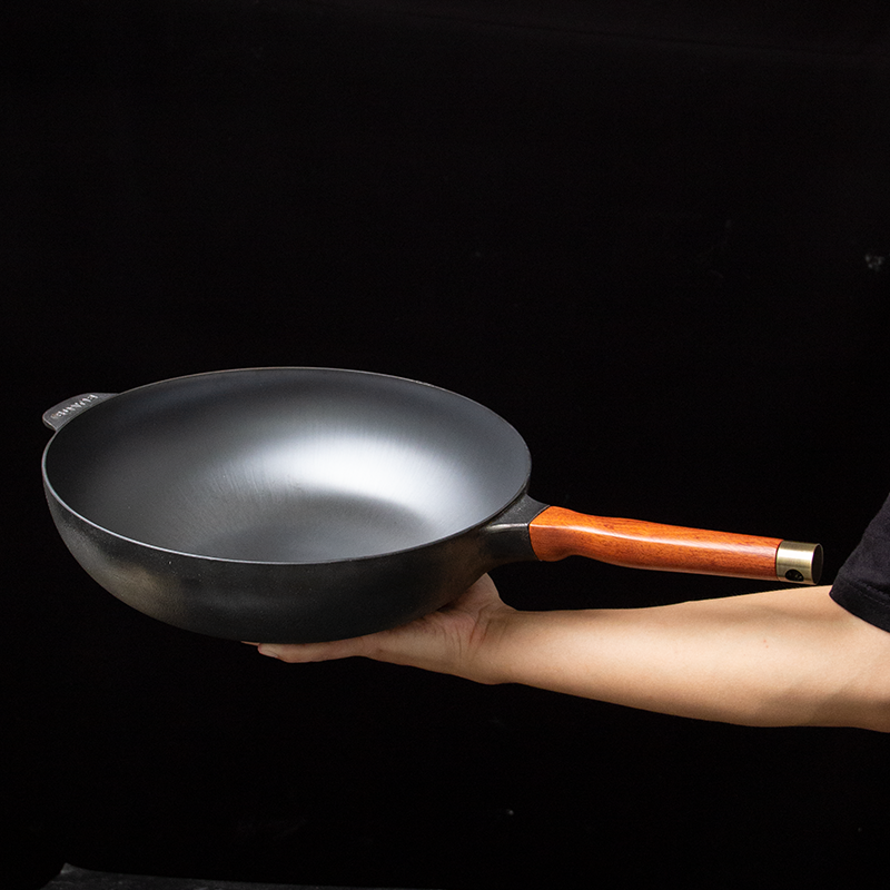 guiwei/归味单柄铸铁炒锅家用传统圆底无铆钉生铁无涂层炒菜锅