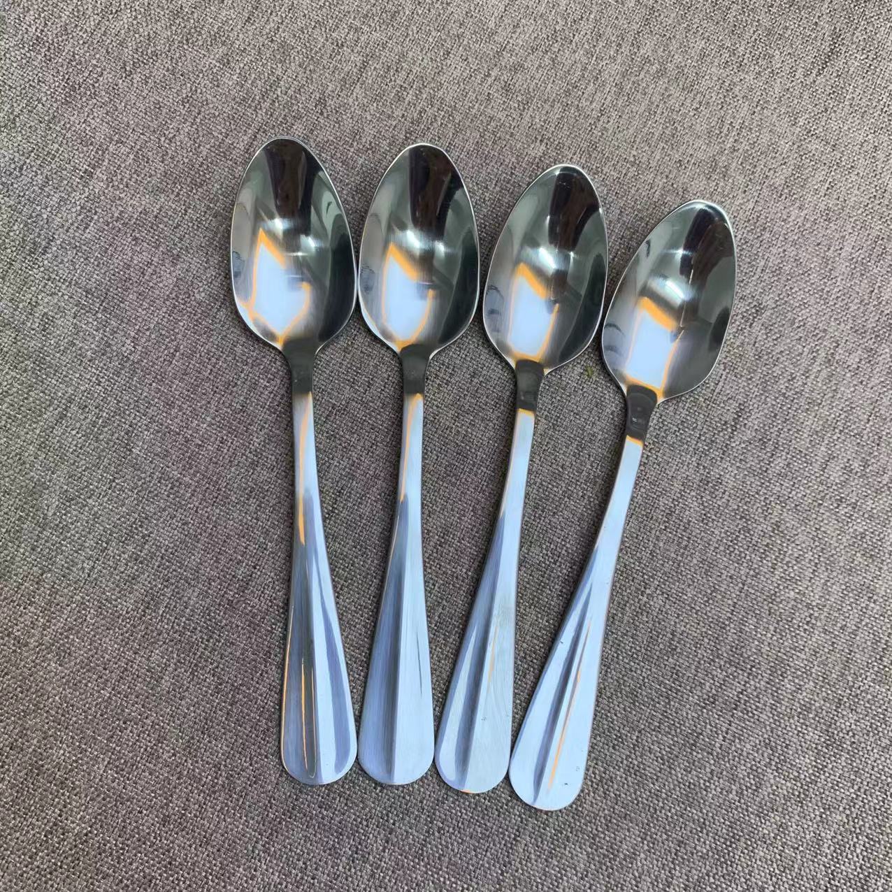 S118亗小鱼尾甜品勺4支 伊蒂丨 豆芽 耳套厂家浮力