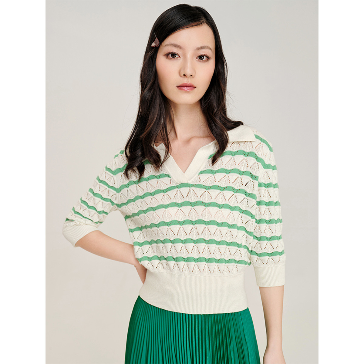 【籽言专属】红袖撞色条纹V字翻领套头针织衫89223060111