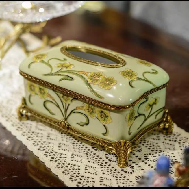 castilian/卡斯特兰一笑生花系列铜配瓷纸巾盒花瓶复古装饰品摆件