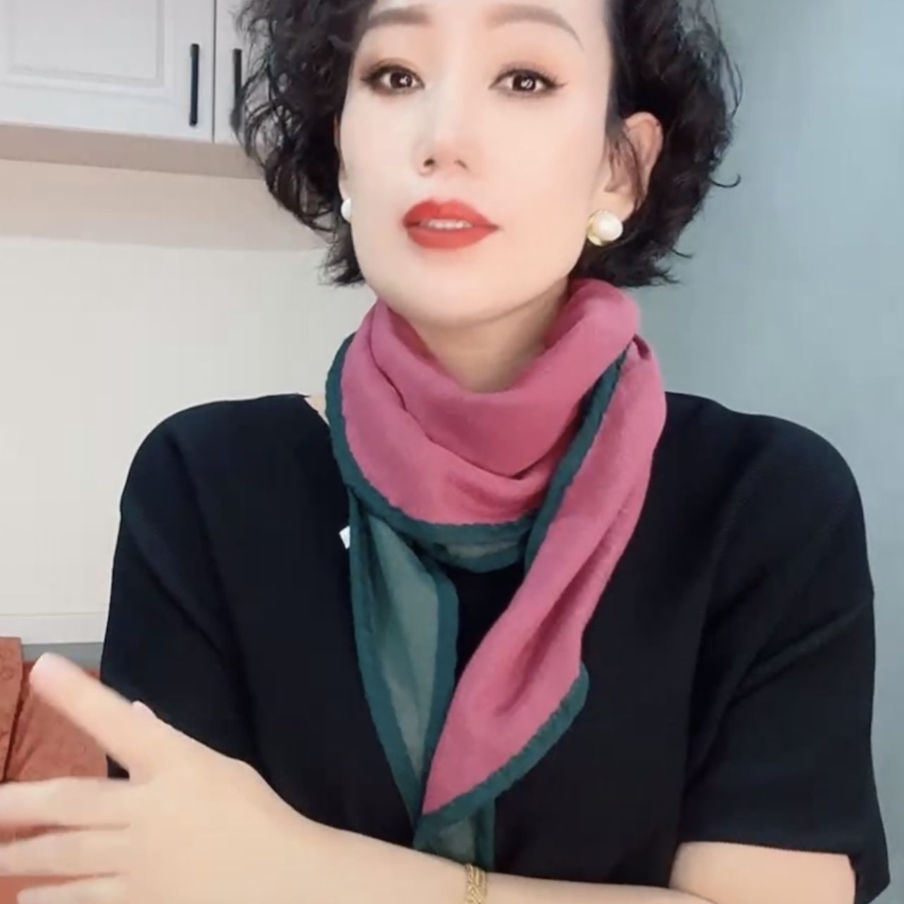 双层双面双色棉麻包边爆款吊坠百搭时尚多功能护颈围巾多功能丝巾