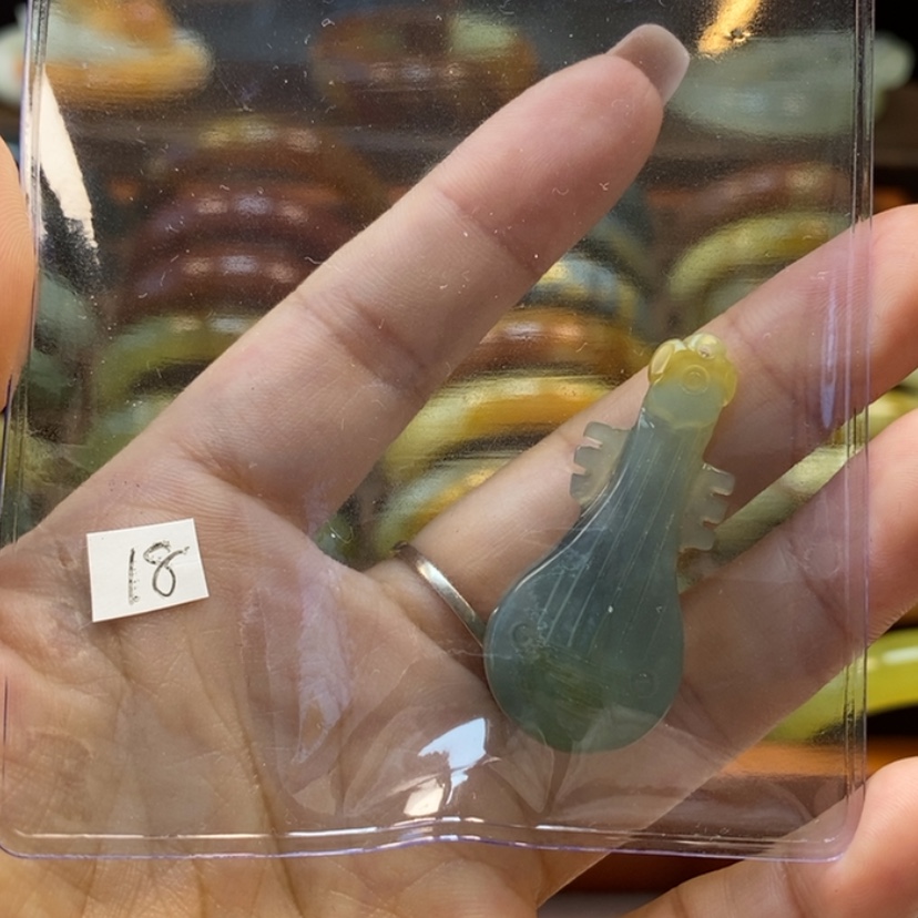 【闪购商品】岫玉吊坠(不含链)未镶嵌
