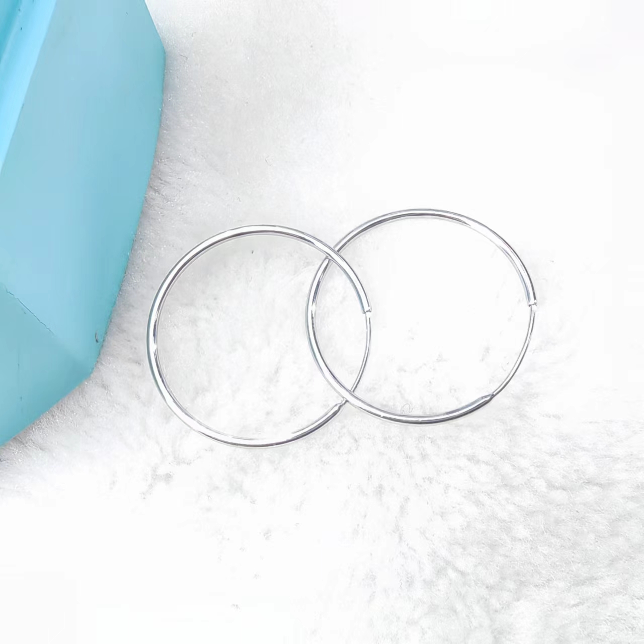 PT950铂金耳饰 简约光面亮面铂金耳圈 百搭时尚圈圈