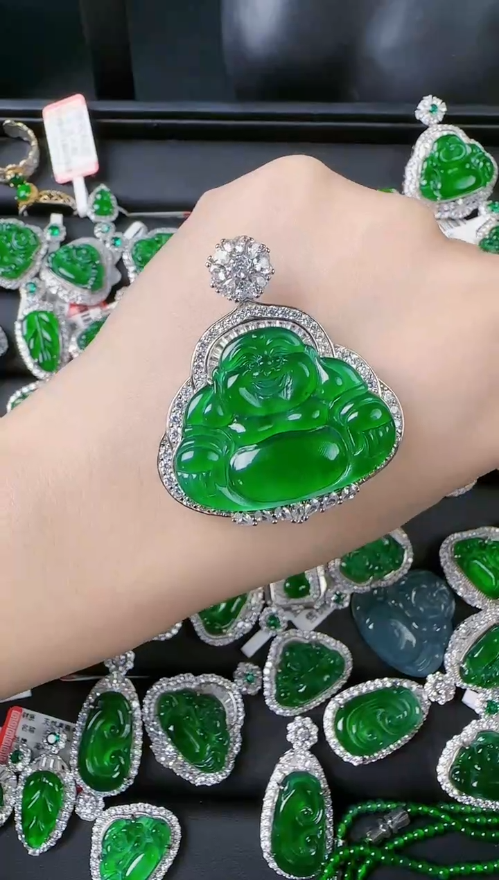 【闪购商品】翡翠吊坠(不含链)银S925镶嵌佛公