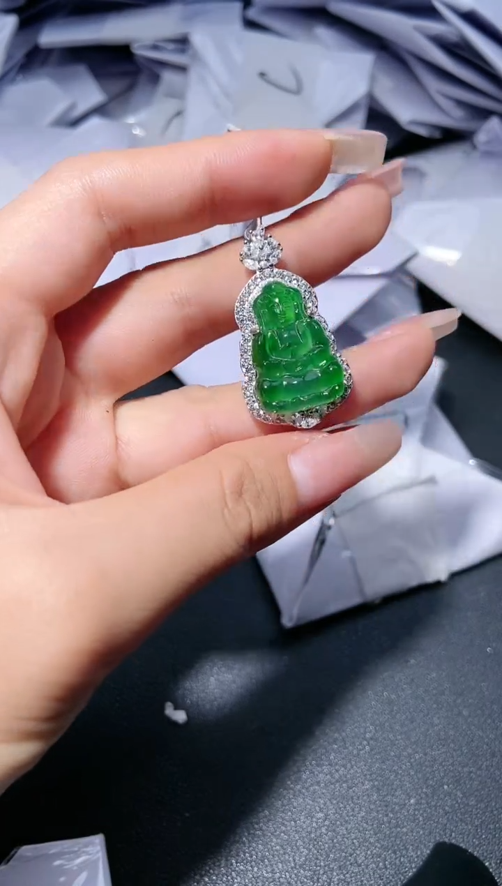 【闪购商品】翡翠吊坠(不含链)银S925镶嵌.