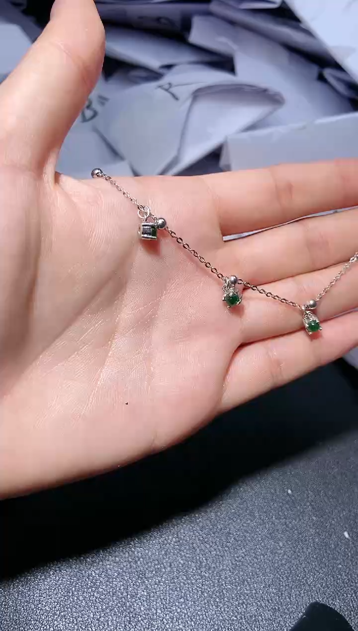 【闪购商品】翡翠吊坠(不含链)银S925镶嵌.
