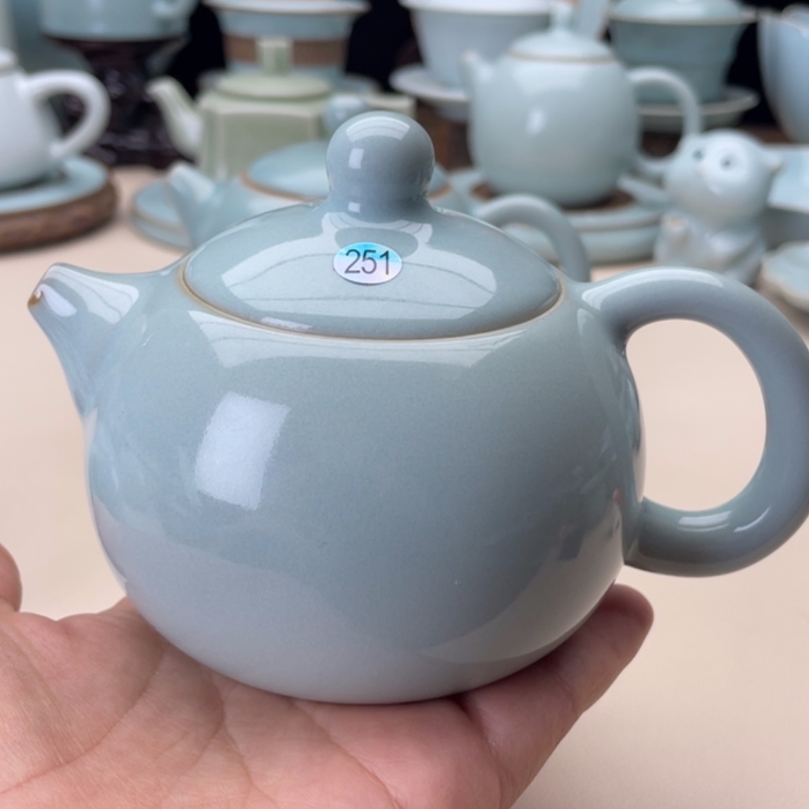 【闪购商品】瓷微瑕251不带礼盒