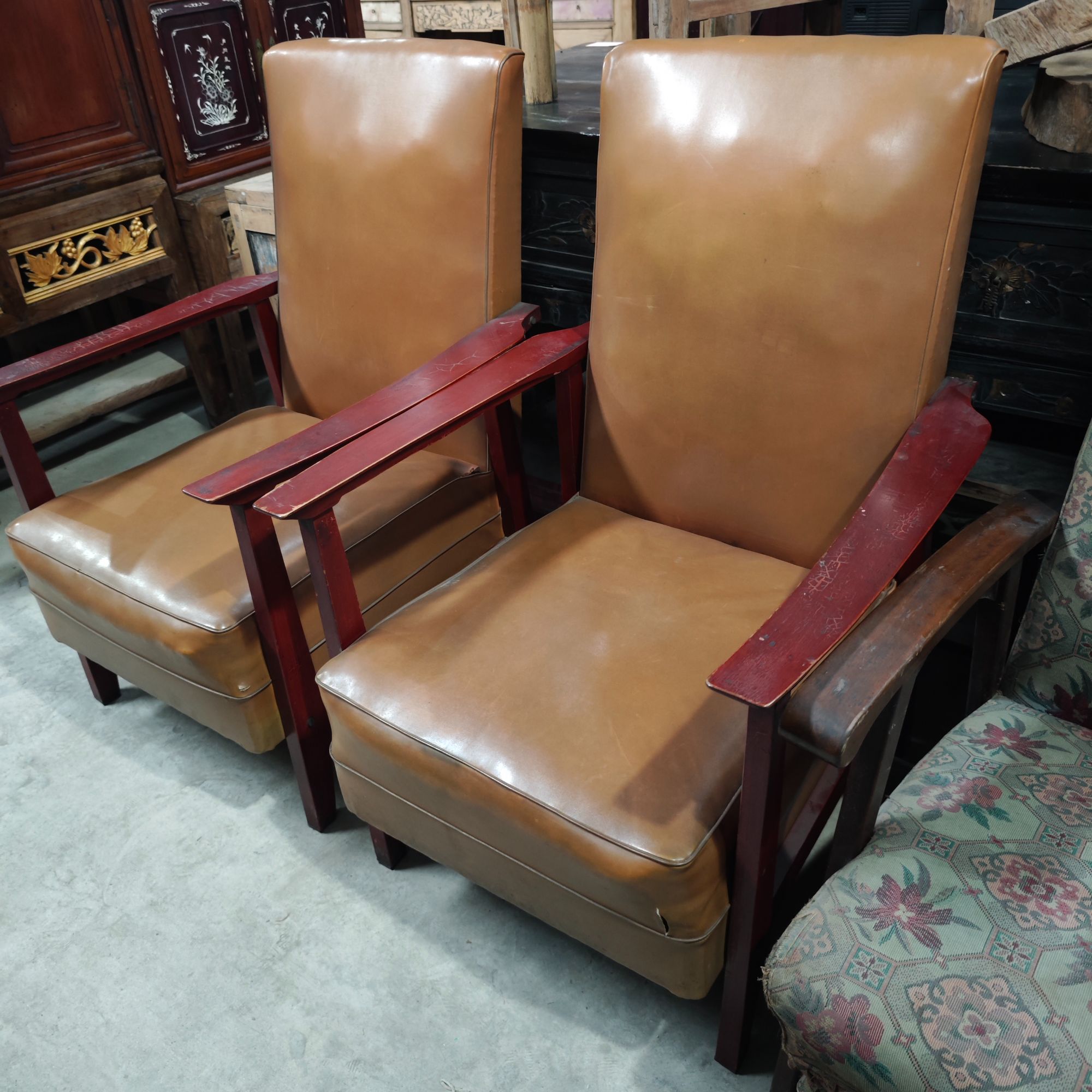 老式复古皮质单人位沙发