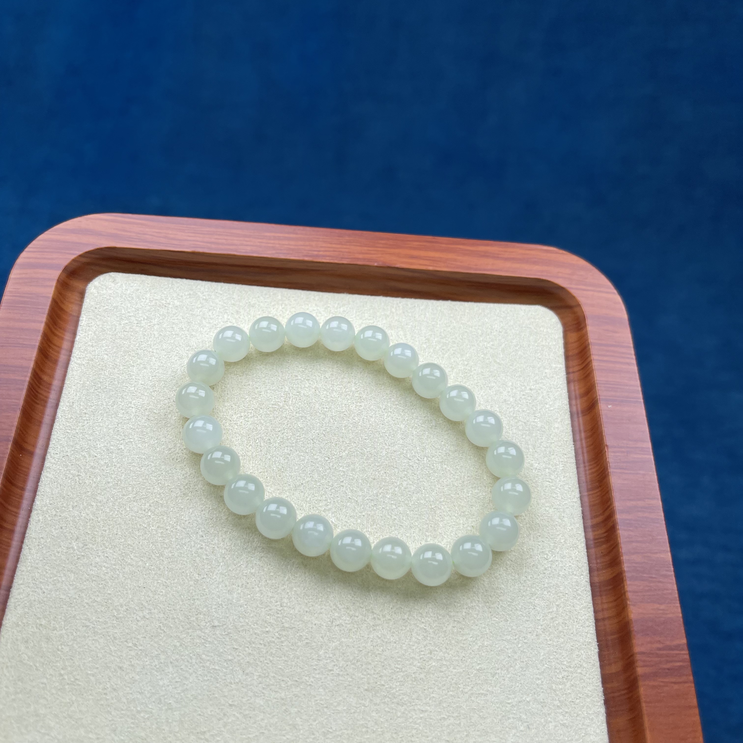 S0121和田玉0晴水手串8mm